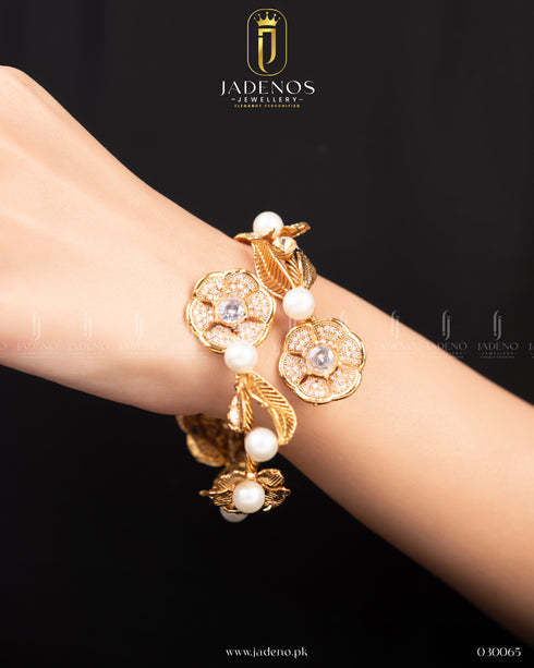 Designer's Crafted Crown Luxe Bracelet